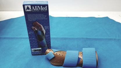 Alimed 3785 Freedom Thumb Spica Splint Left Medium/Large