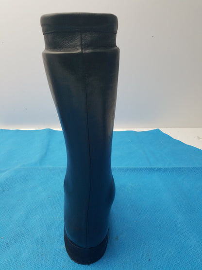 Custom Leather Orthopedic AFO Braced Boot Shell  Right Foot Black