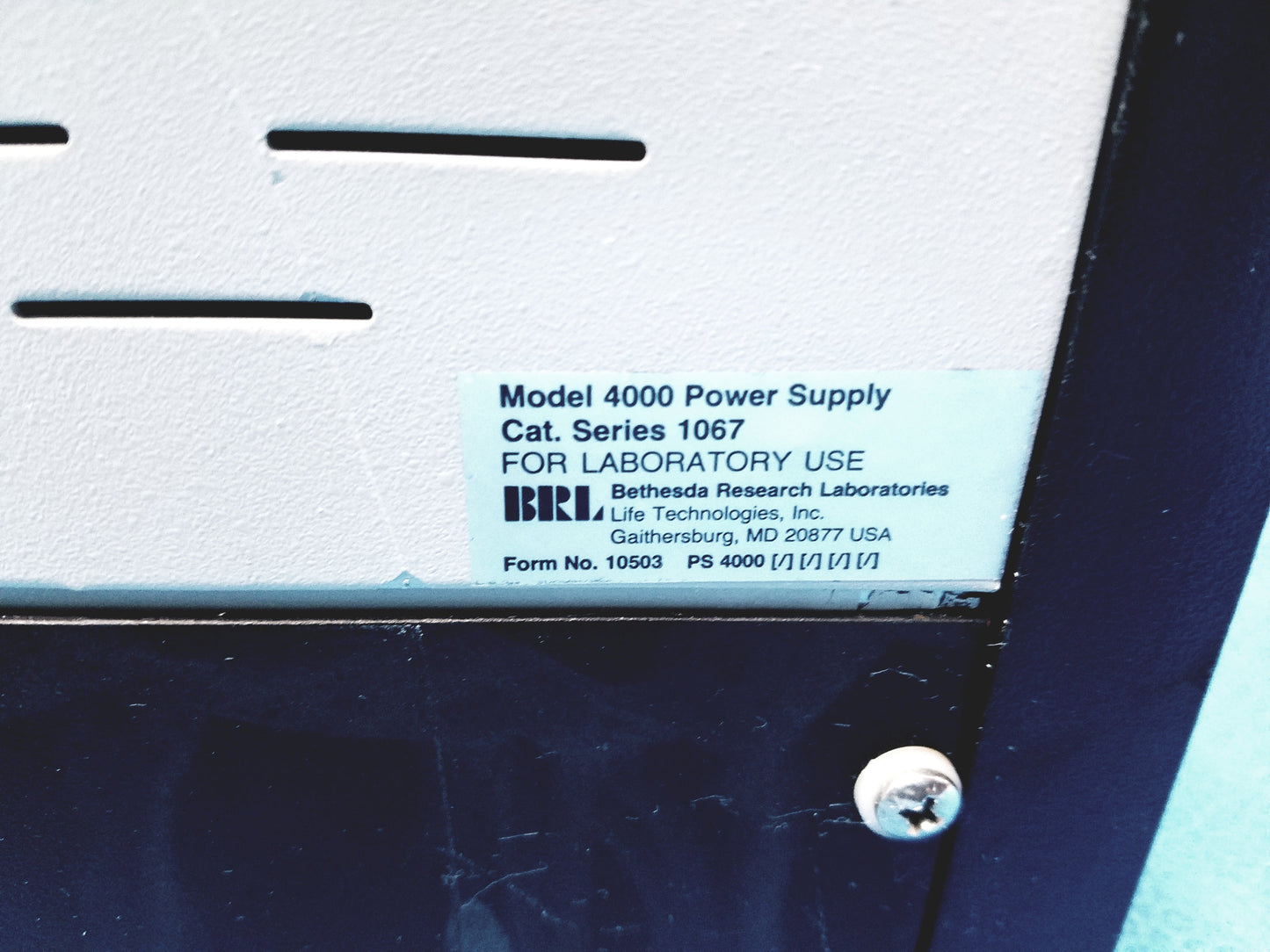 BRL Life Technologies Model 4000 Electrophoresis Power Supply