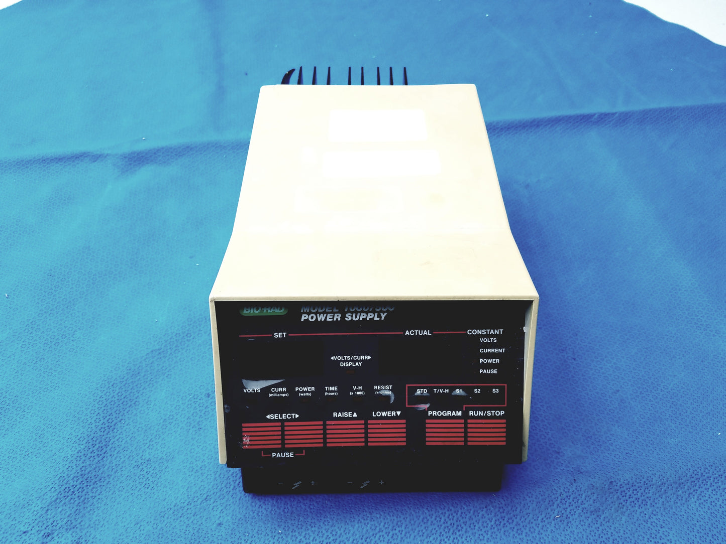 Bio-Rad 1000/500 Electrophoresis Power Supply
