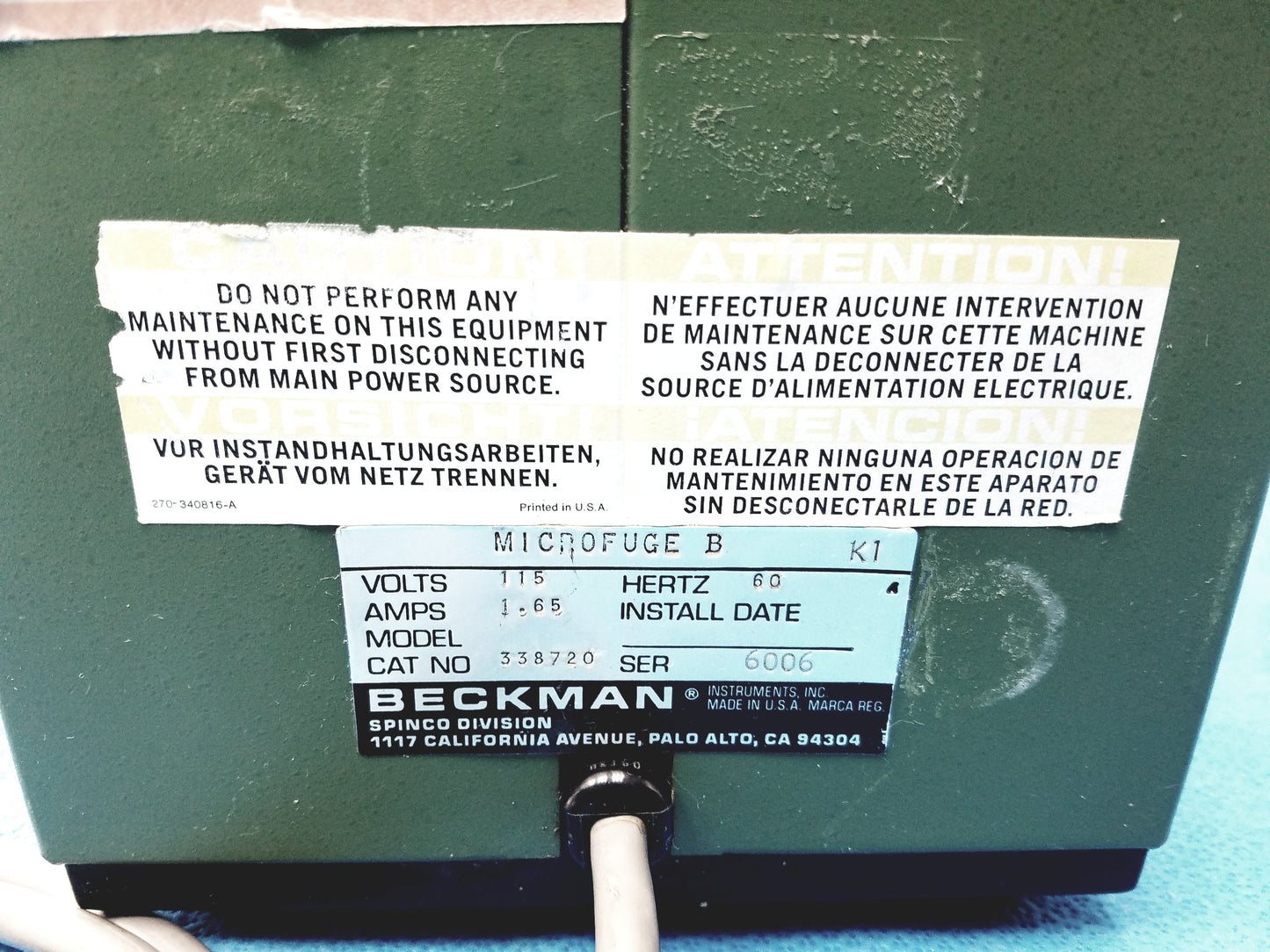 Beckman Microfuge B Laboratory Centrifuge 338720