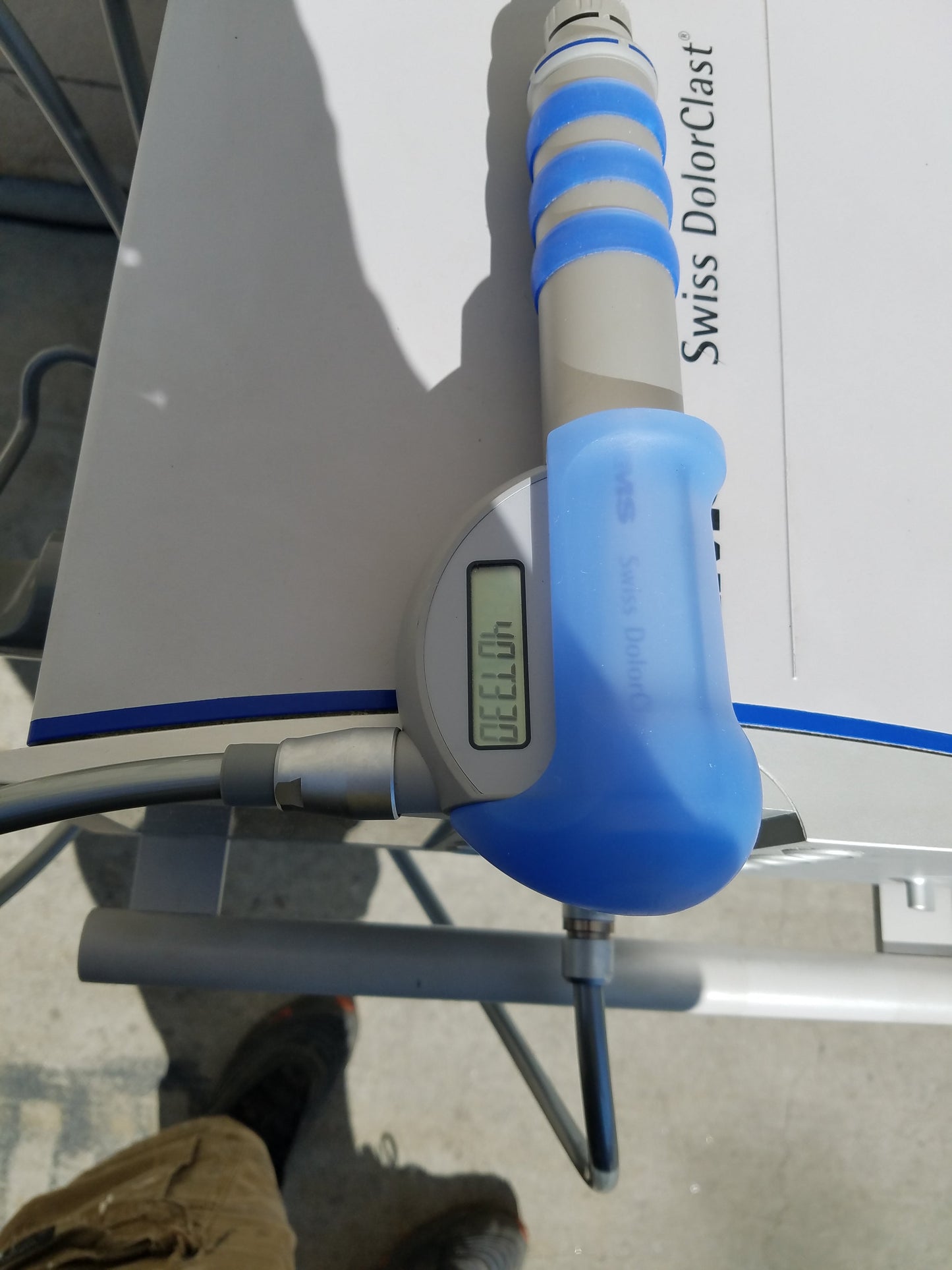 EMS Swiss DolorClast SA CH-1260 Nyon Extracorporeal Shockwave Therapy