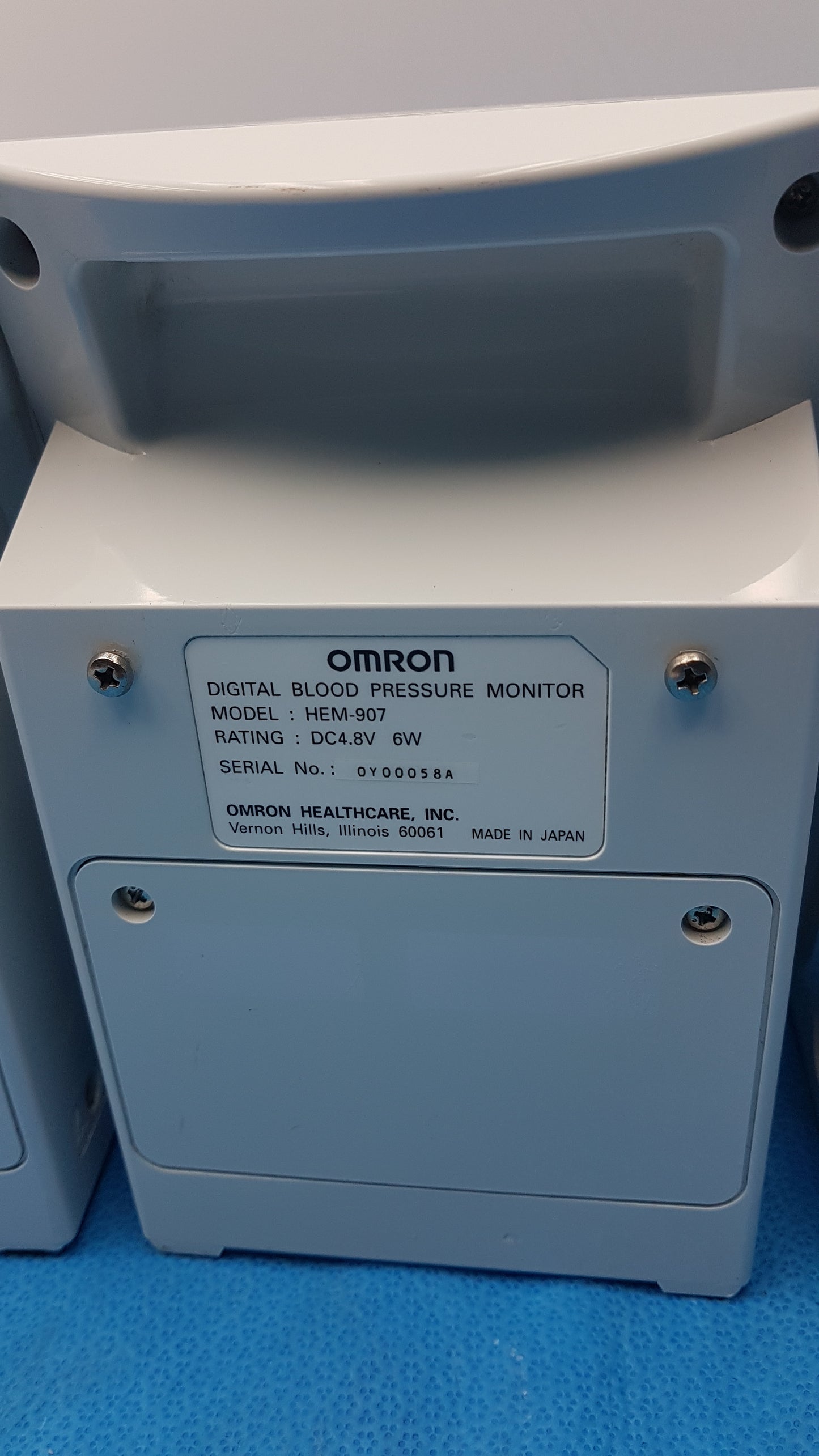 Lot of 6 Omron HEM-907XL Digital Blood Pressure Monitor