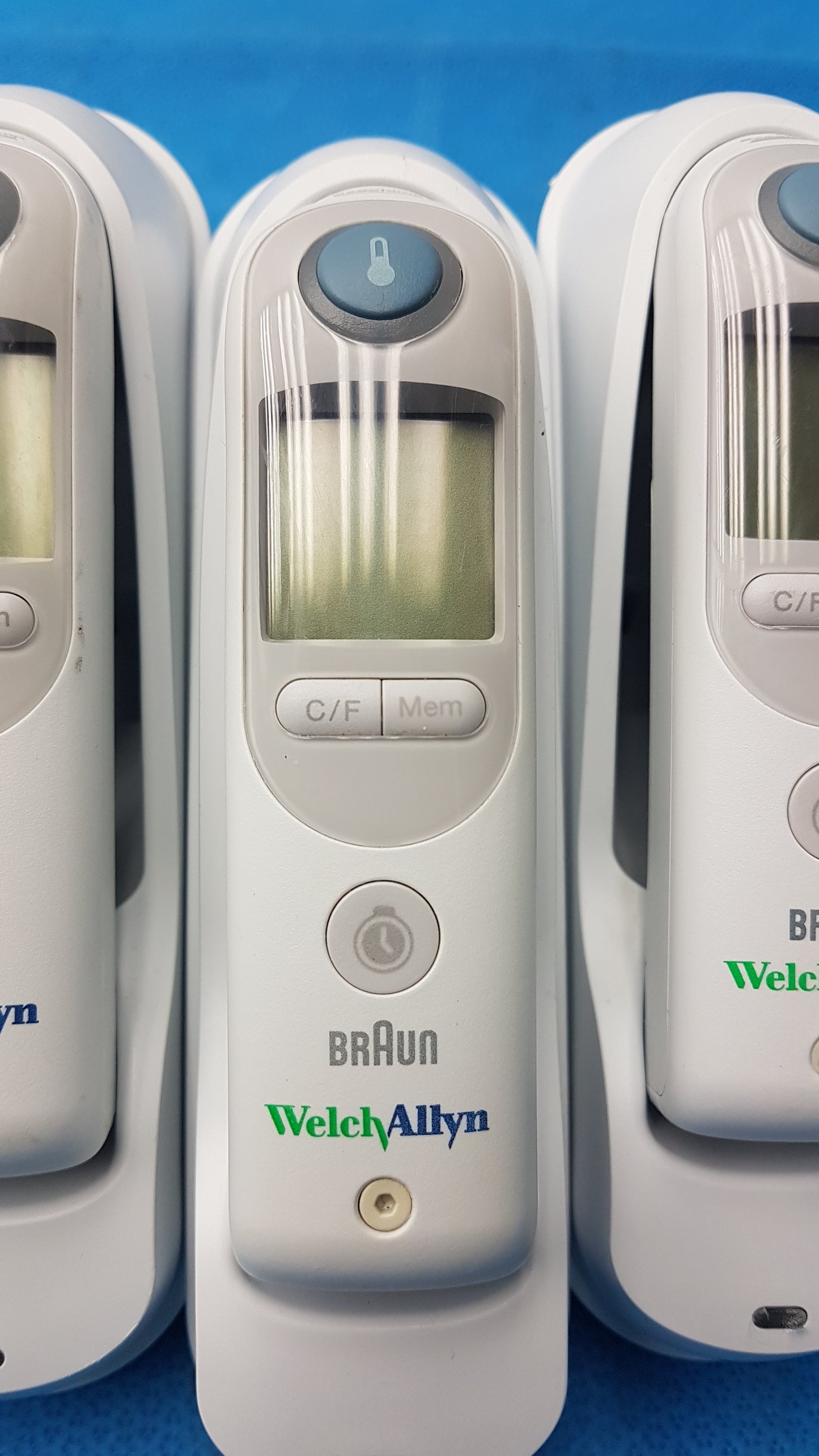 Lot of 8 Welch Allyn Braun Pro 6000 Ear Thermometers With Bases