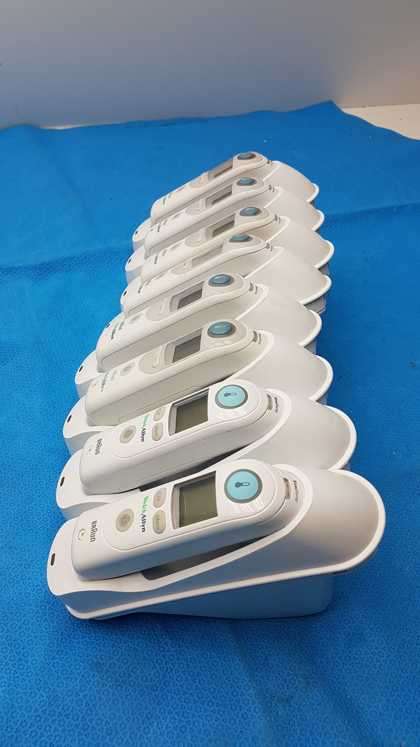 Lot of 8 Welch Allyn Braun Pro 6000 Ear Thermometers With Bases