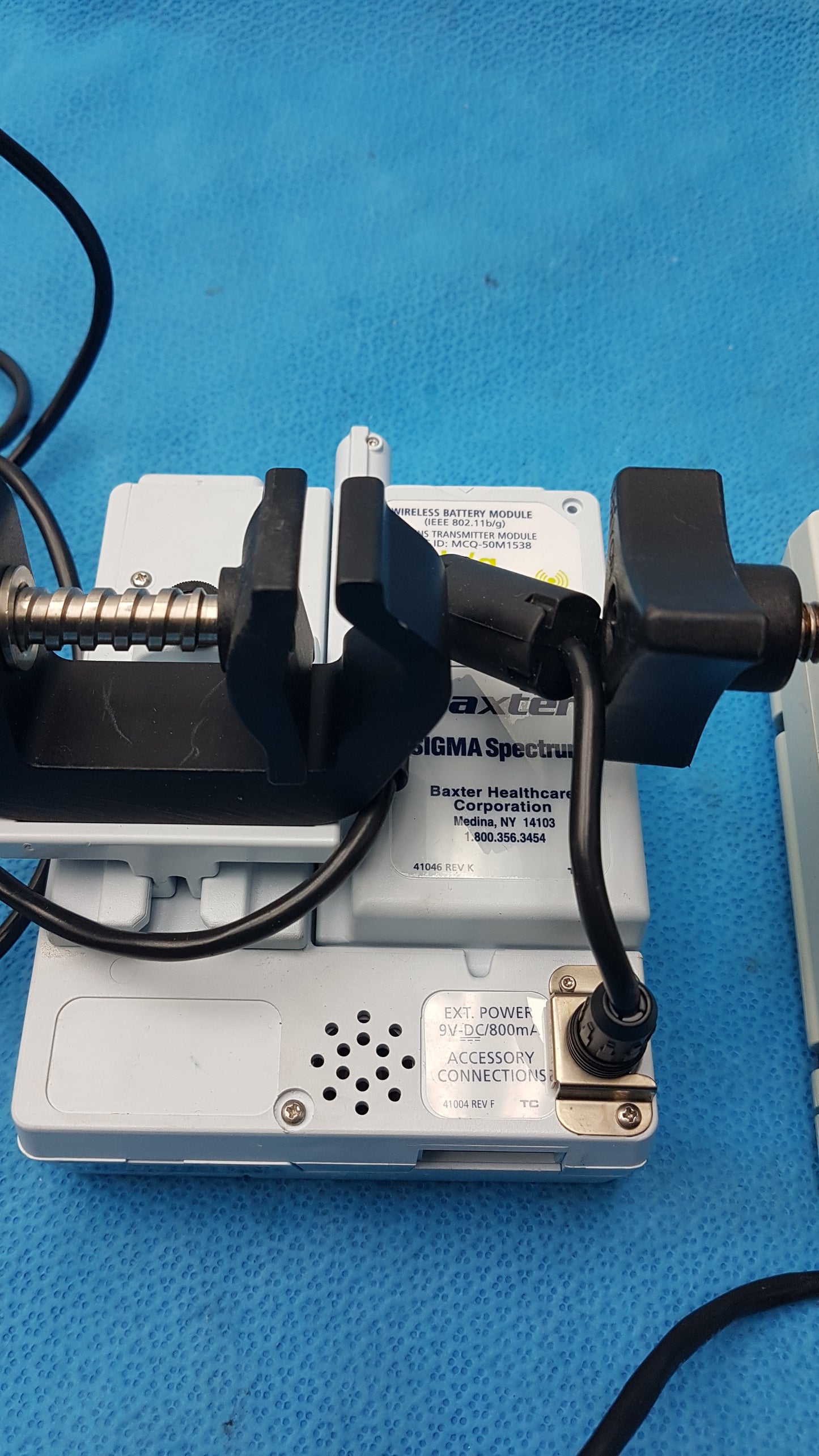 Lot of 2 Baxter Sigma Spectrum Infusion Pumps With AC Power Adapters P/N 35162