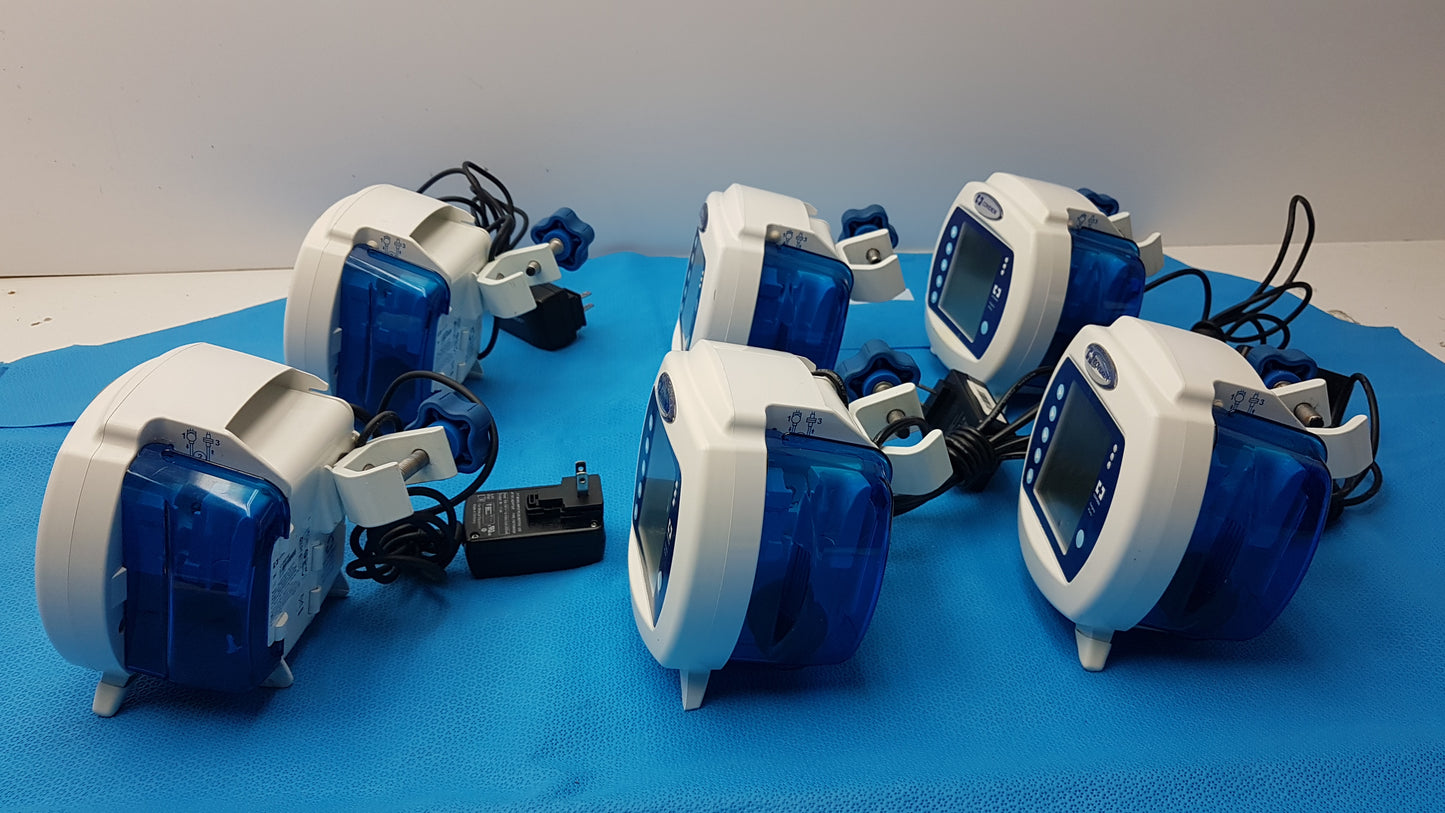 Lot of 6 Covidien Kangaroo Enteral Feeding Pumps With Power Supply