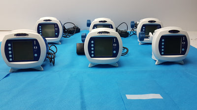 Lot of 6 Covidien Kangaroo Enteral Feeding Pumps With Power Supply