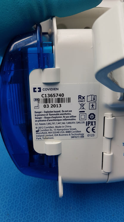 Lot of 6 Covidien Kangaroo Enteral Feeding Pumps With Power Supply