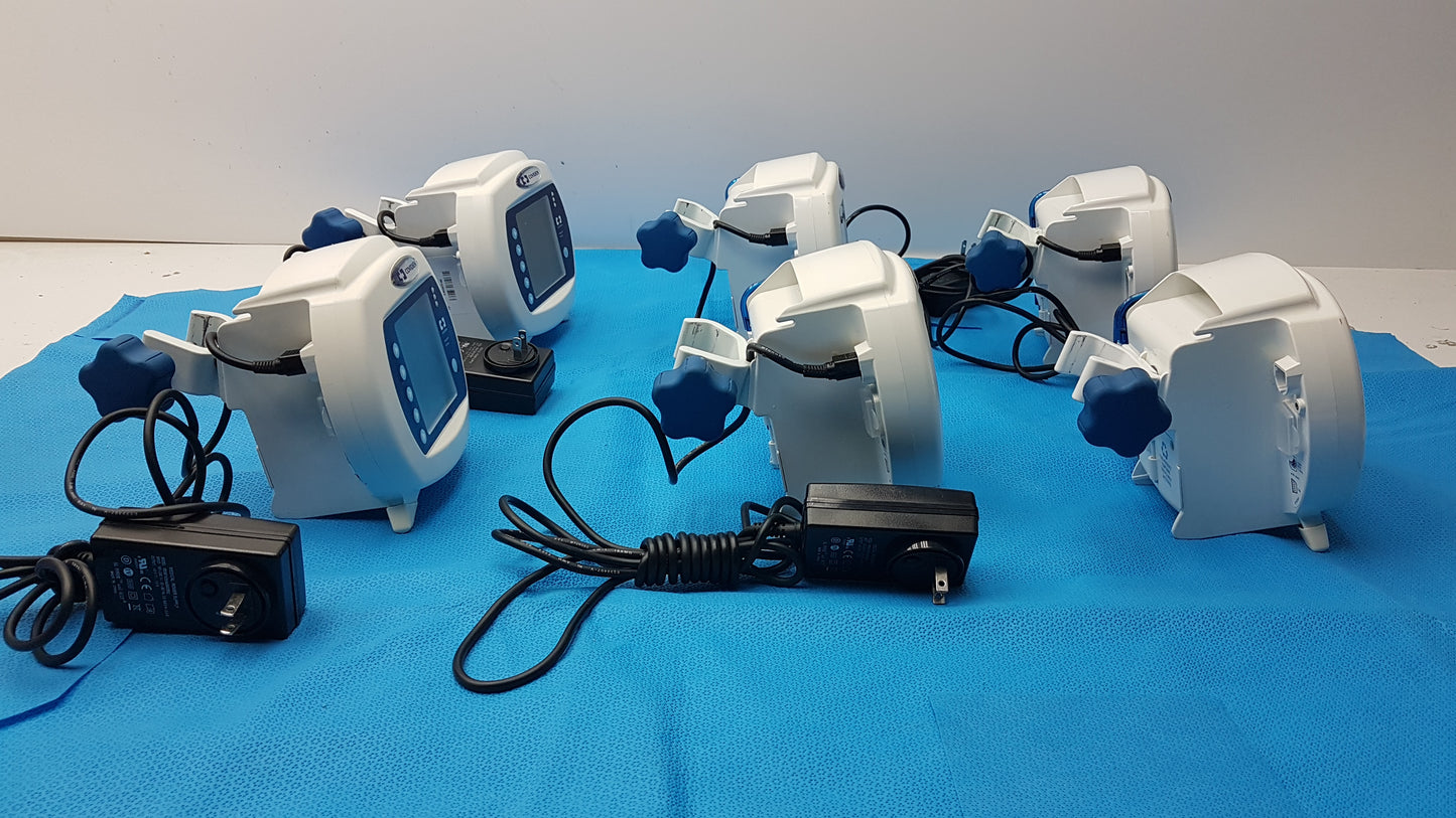 Lot of 6 Covidien Kangaroo Enteral Feeding Pumps With Power Supply