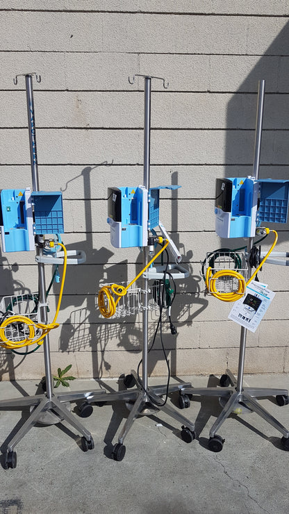 Lot of 3 Vapotherm Precision Flow Plus Hi-VNI Respiratory Units With Rolling Stands