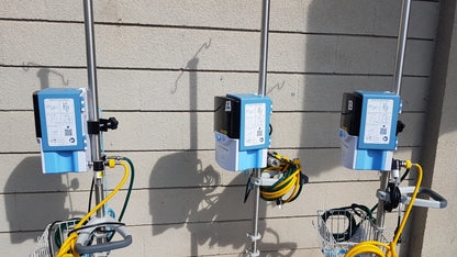 Lot of 3 Vapotherm Precision Flow Plus Hi-VNI Respiratory Units With Rolling Stands