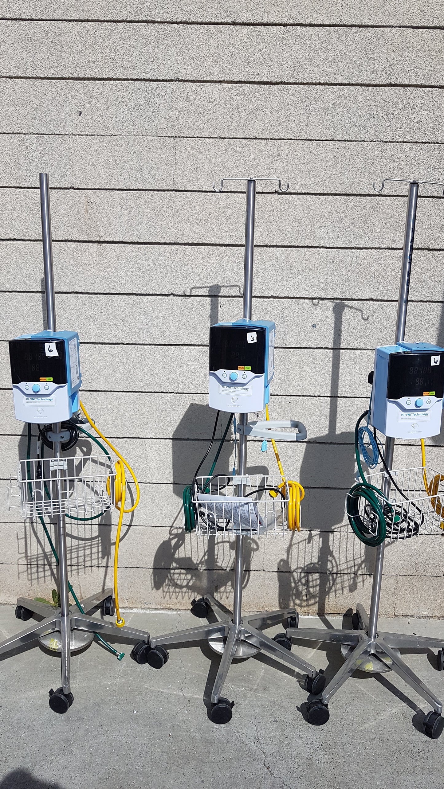 Lot of 3 Vapotherm Respiratory Therapy Units With Stands Ref Precision Flow Plus