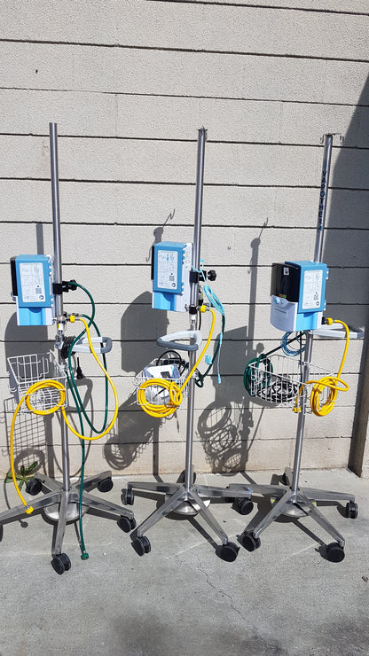 Lot of 3 Vapotherm Respiratory Therapy Units With Stands Ref Precision Flow Plus