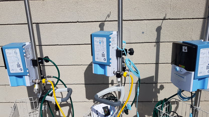Lot of 3 Vapotherm Respiratory Therapy Units With Stands Ref Precision Flow Plus