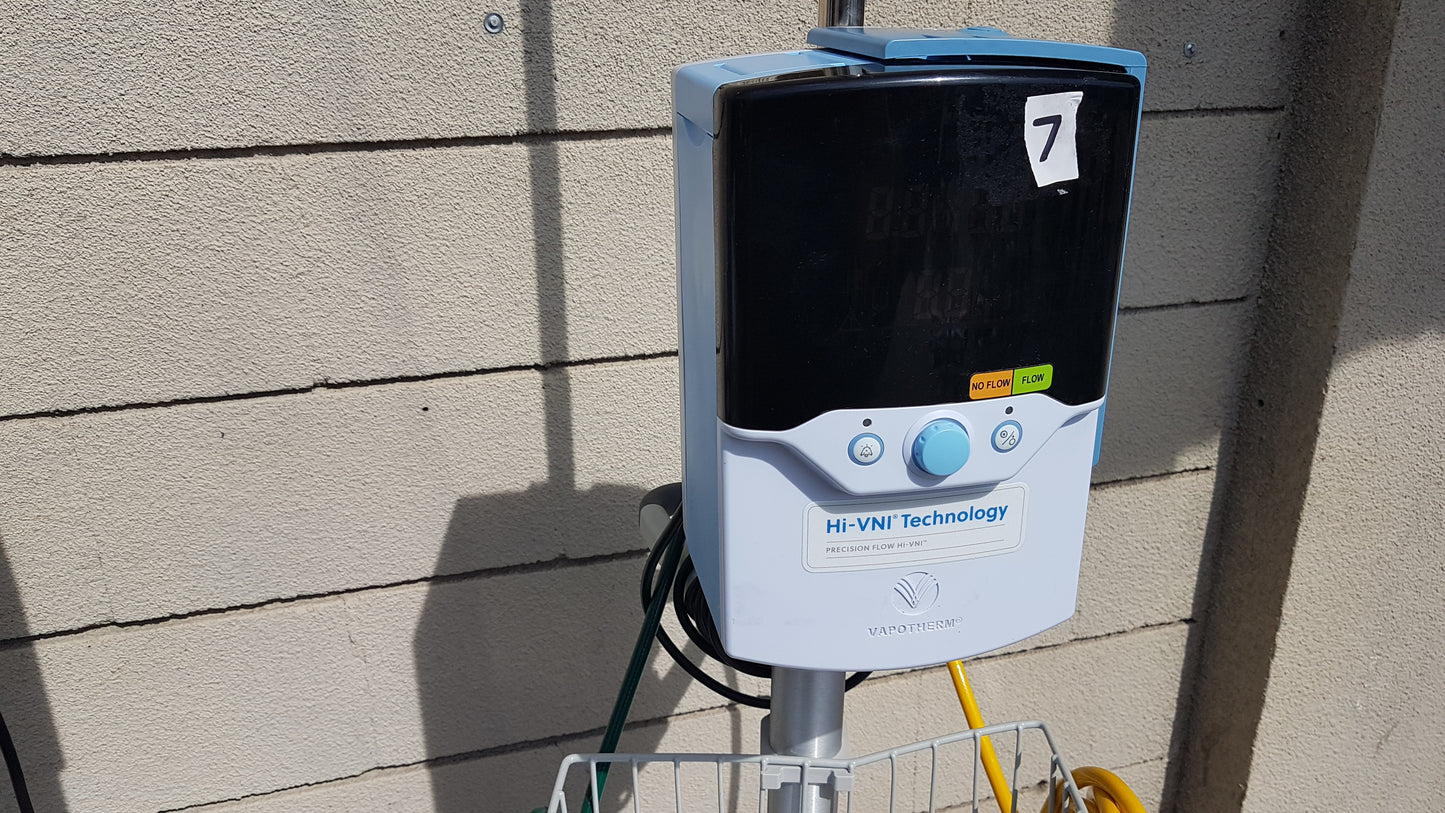 Lot of 3 Vapotherm Respiratory Therapy Units With Stands Ref Precision Flow Plus