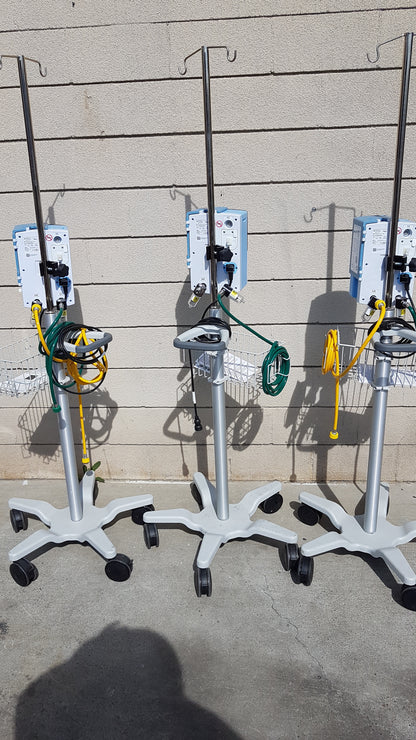 Lot of 3 Vapotherm Respiratory Therapy Units With Stands Ref Precision Flow Plus