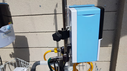Lot of 3 Vapotherm Respiratory Therapy Units With Stands Ref Precision Flow Plus