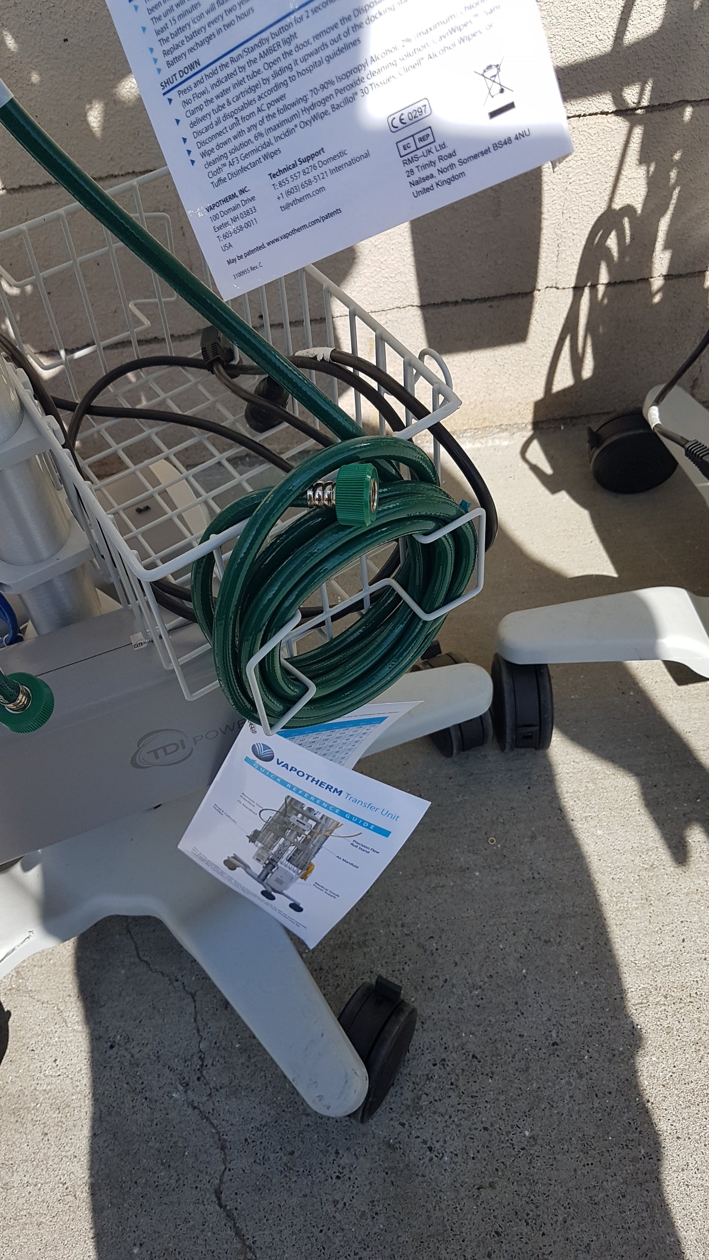 Lot of 3 Hi-VNI Technology Precision Flow Plus Respiratory Therapy Units With Stands