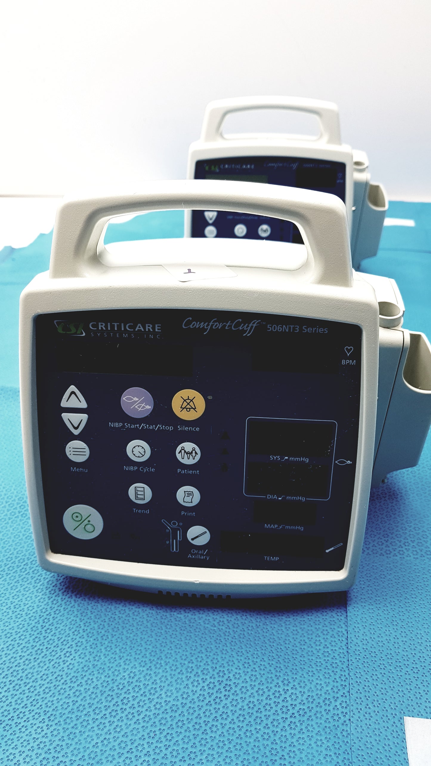 Lot of 6 CSI Criticare ComfortCuff 506NT3 Series Patient Monitors