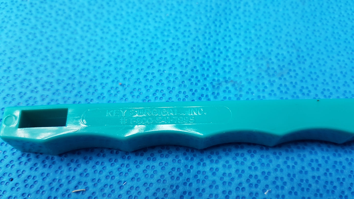 Lot of 100 Key Surgical Instrument Cleaning Brushes Toothbrush Style