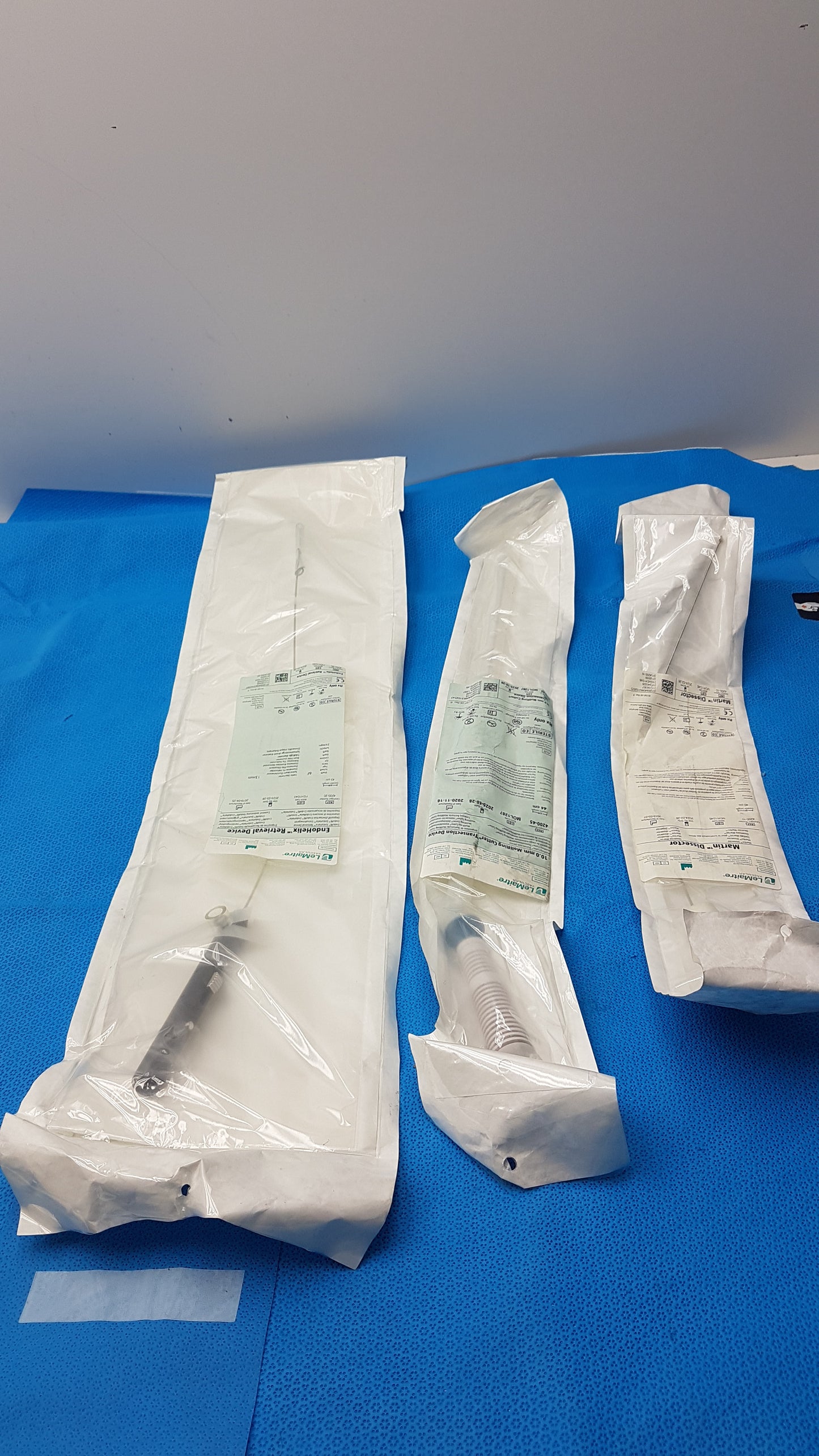 Lot of 3 LeMaitre Vascular Instruments Martin Dissector 4200-10 MollRing Cutter 4200-45 EndoHelix