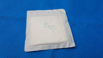 Lot of 2 Medline Avant Gauze Sterile Non-Woven Drain Sponges 4"x4" 6-Ply Ref NON256000