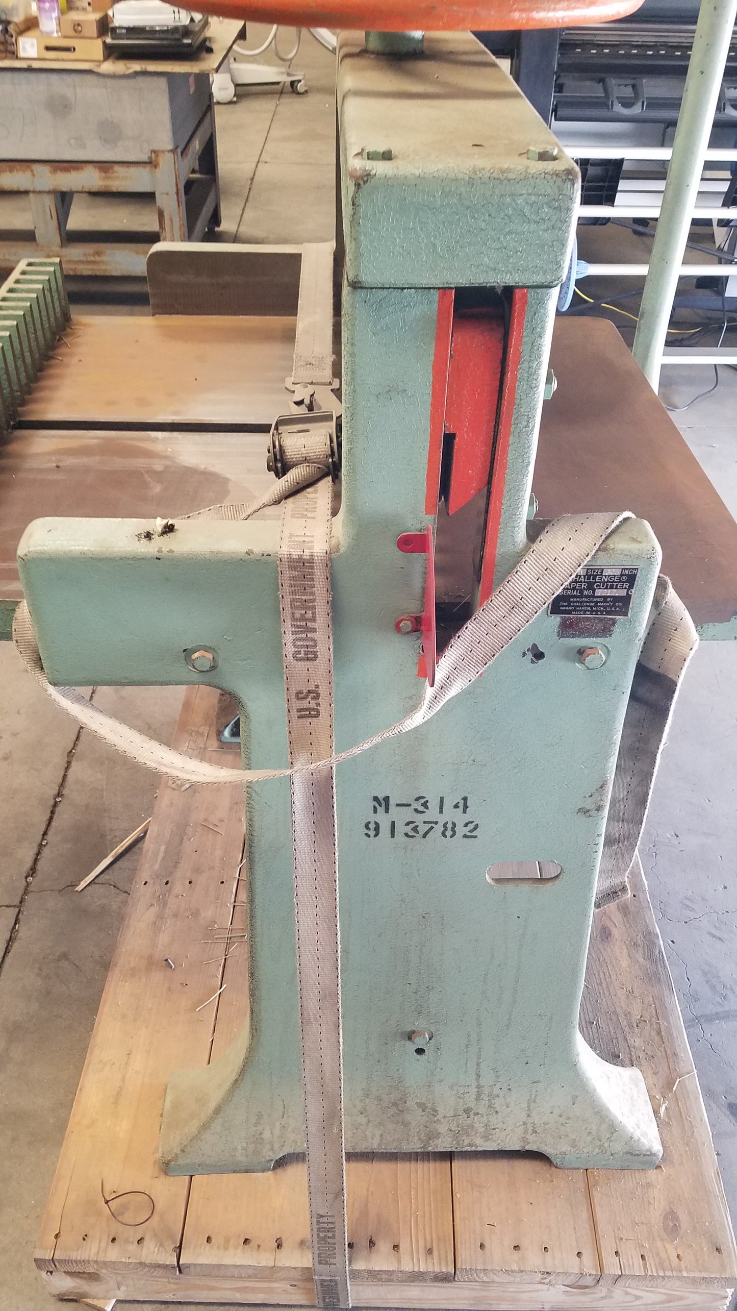 Challenge 305 Manual Hand Lever Paper Cutter Guillotine Letterpress