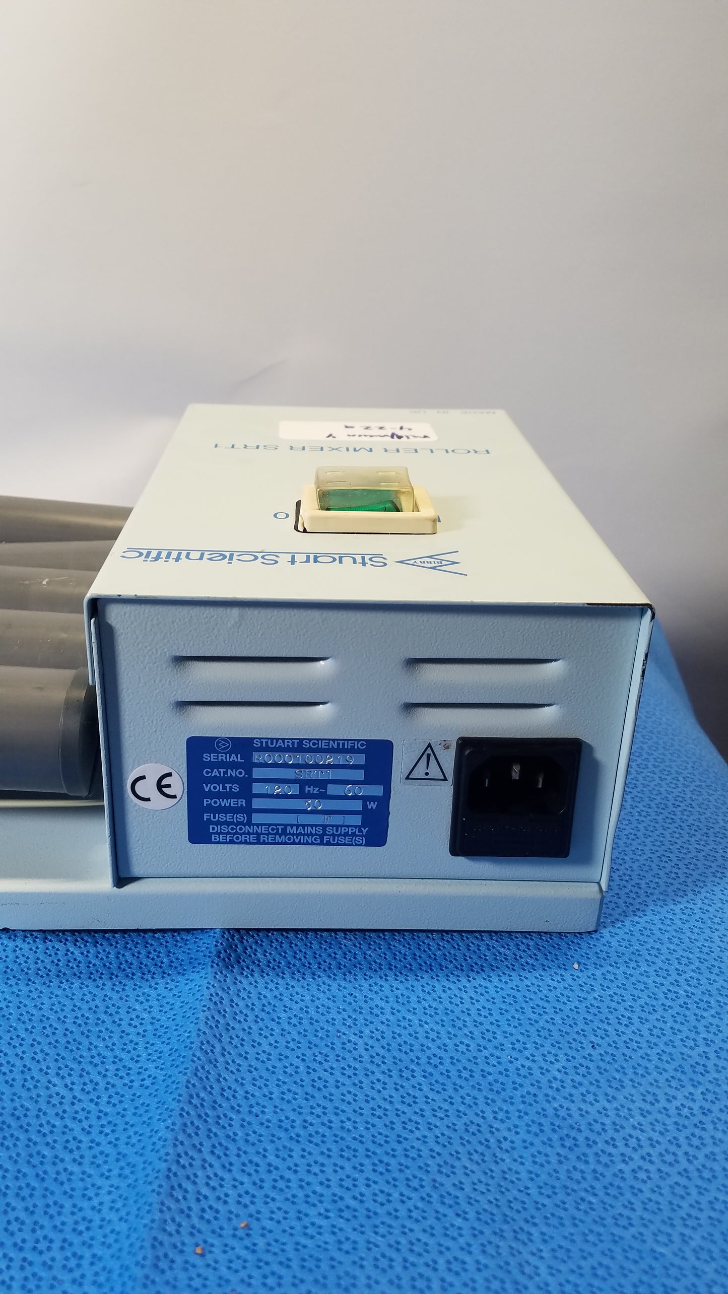 Stuart Scientific SRT1 Lab Tube Roller Mixer 5-Roller S/N R000100219