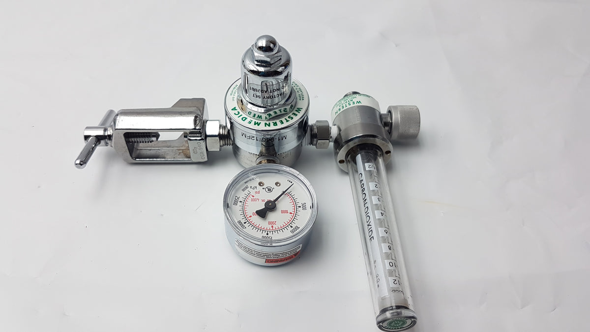 Western Medica Gas Pressure Regulator With Carbon Dioxide Flowmeter