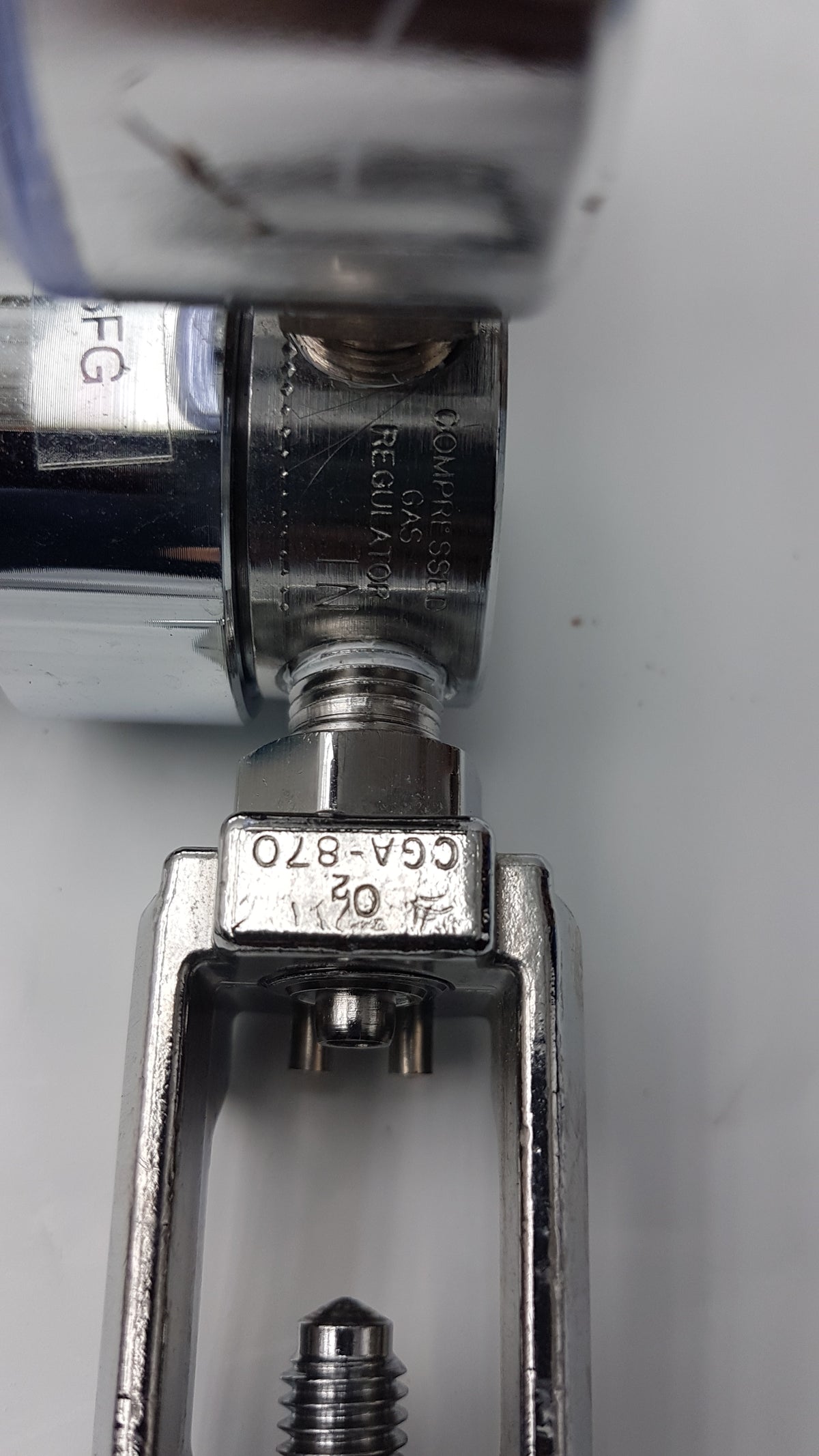 Western Medica M1-870-15FG Single Stage Medical Oxygen Regulator