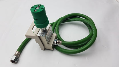 Hill-Rom Medical Oxygen Outlet Block Assembly With Parker 5159 Electrically Conductive Green Hose