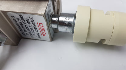 Hill-Rom Oxygen Outlet Block Assembly With Parker 5159 Electrically Conductive Cream Hose