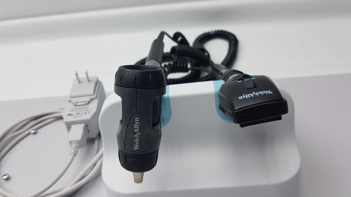 Welch Allyn Wall Transformer Otoscope Ophthalmoscope Diagnostic Set With Base