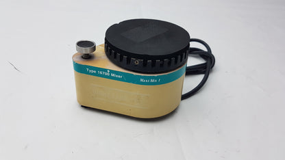 Barnstead Thermolyne M16715 Maxi-Mix 1 Laboratory Tabletop Mixer Shaker Type 16700