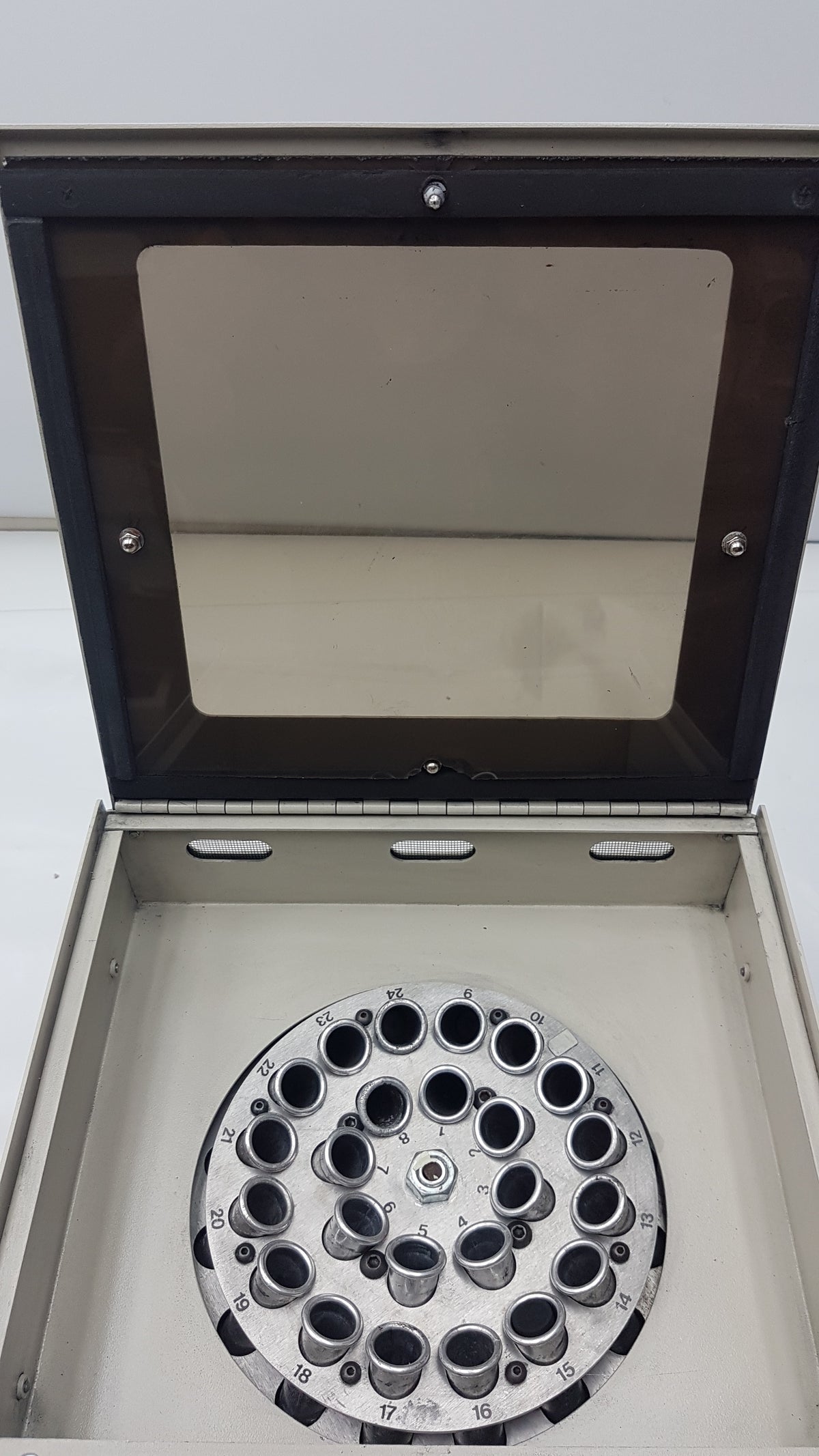 Vulcon Technologies Quantum 24-Place Variable Speed Laboratory Centrifuge