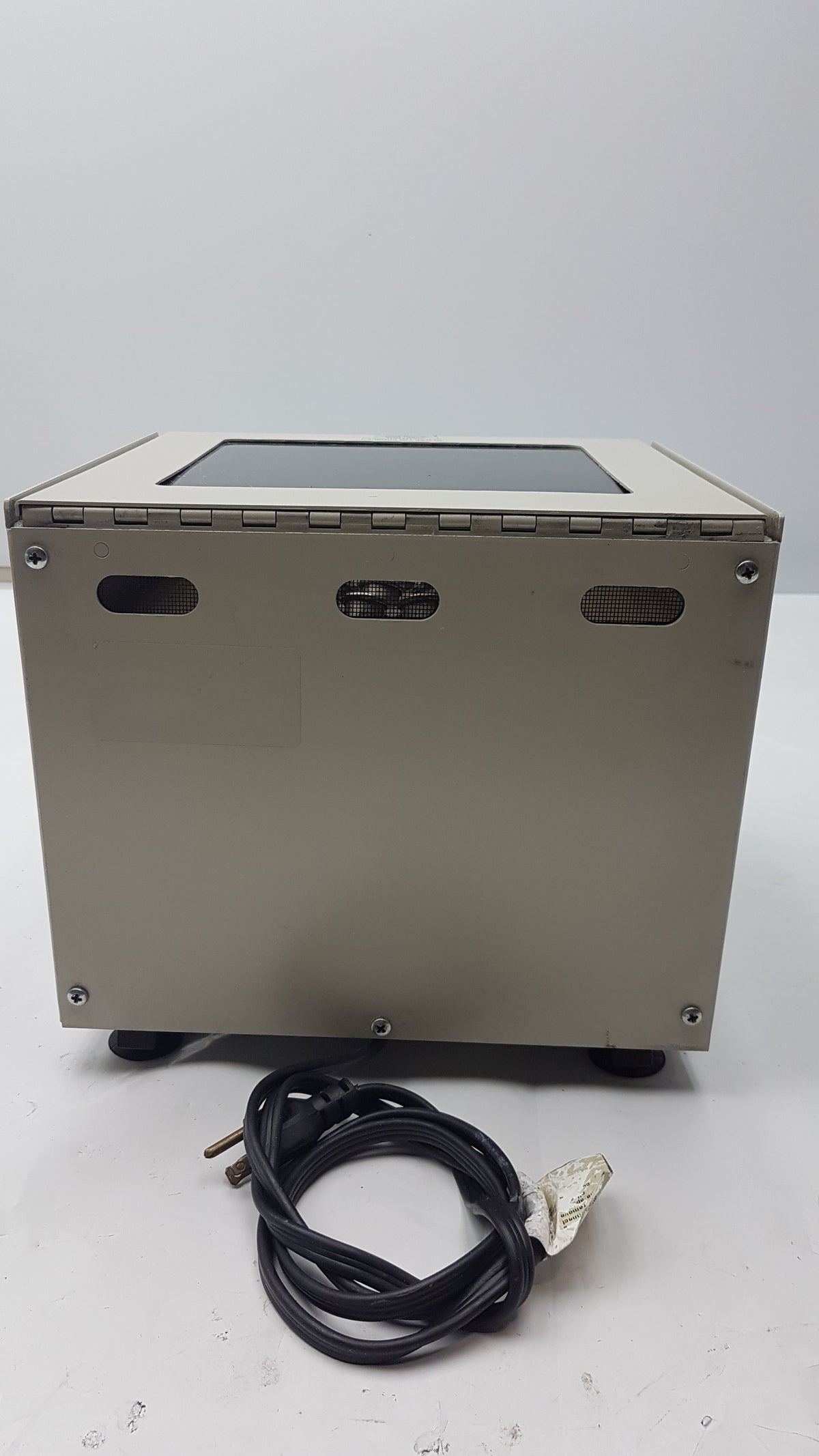 Vulcon Technologies Quantum 24-Place Variable Speed Laboratory Centrifuge