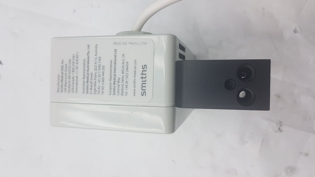 Smiths Medical HLTA-40 Level 1 Temp Check Calibration Thermometer With Case