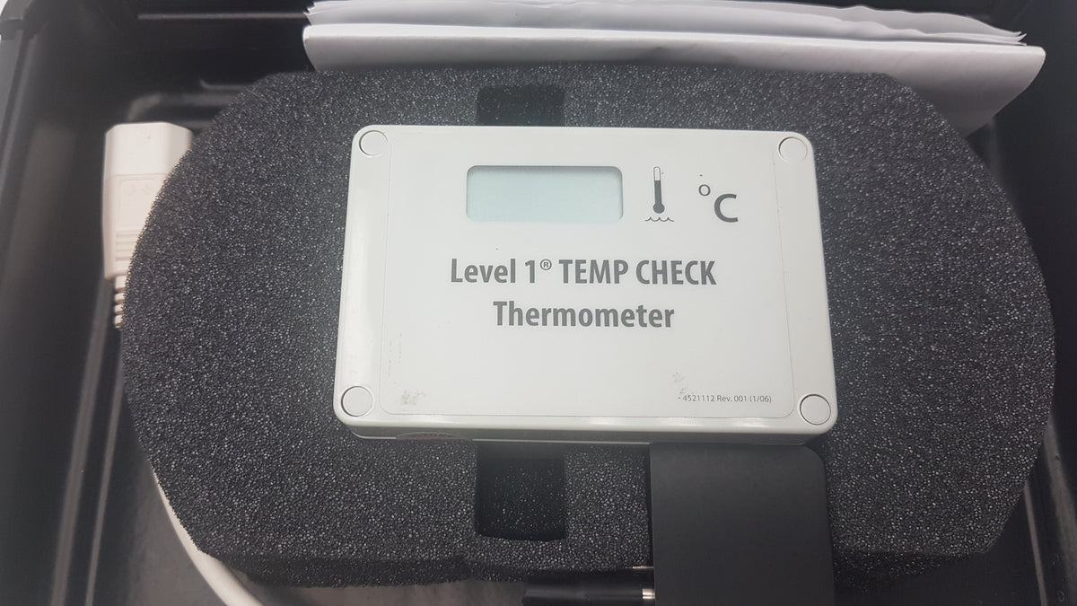 Smiths Medical HLTA-40 Level 1 Temp Check Calibration Thermometer With Case