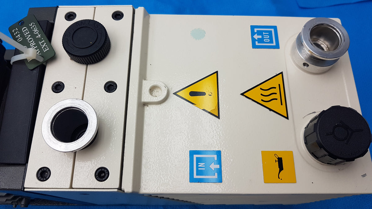 Agilent Technologies DS602 Dual Stage Oil-Sealed Mechanical Vacuum Pump Rotary Vane Pump P/N 9499335
