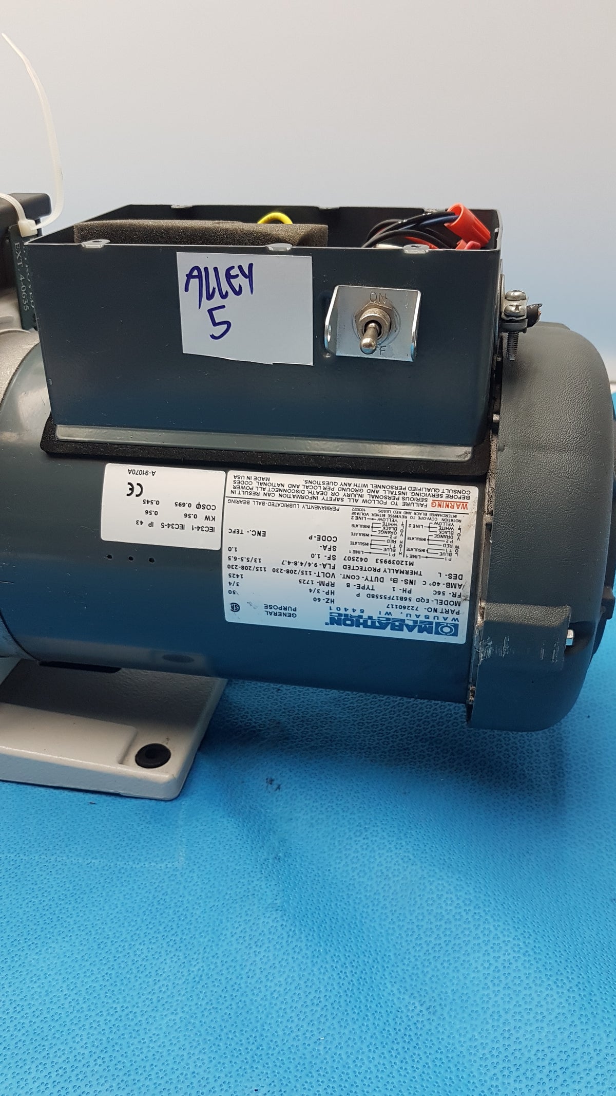 Marathon Electric Leybold Trivac D16BCS Rotary Vacuum Pump P/N 72260117