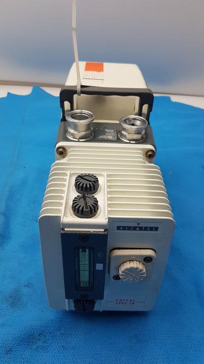 Alcatel Pascal 2005 SD Dual Stage Rotary Vane Vacuum Pump 115/220 Vac