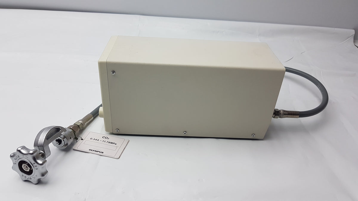 Olympus UCR Endoscopic CO2 Regulation Unit With MAJ-1080 CO2 Hose PIN and Yoke