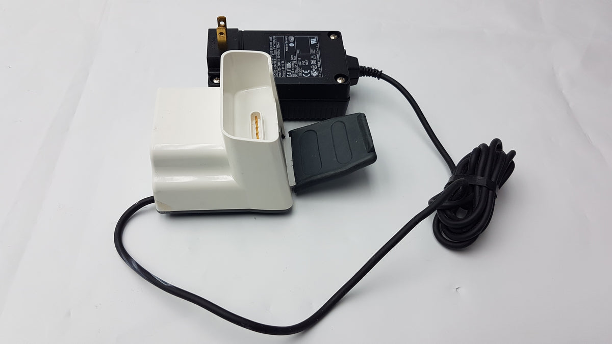 Heine EN50 Charger Base Unit With Power Supply Adapter FW7362M/09