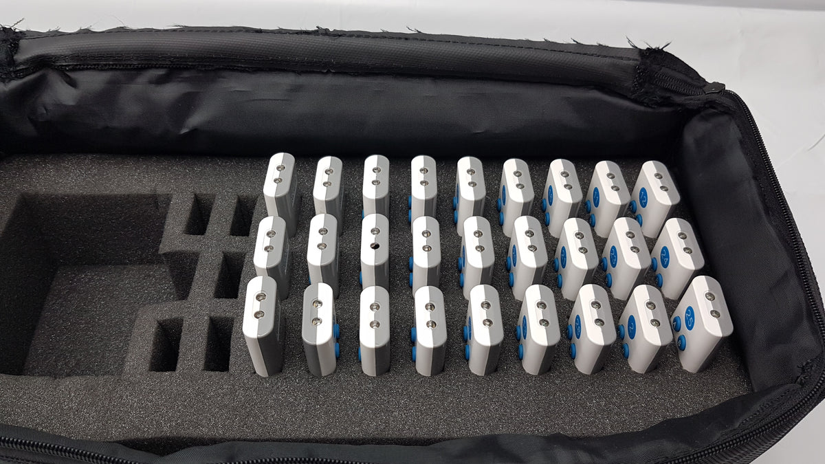 eInstruction CPS Classroom Performance System With 27 Clickers Remotes