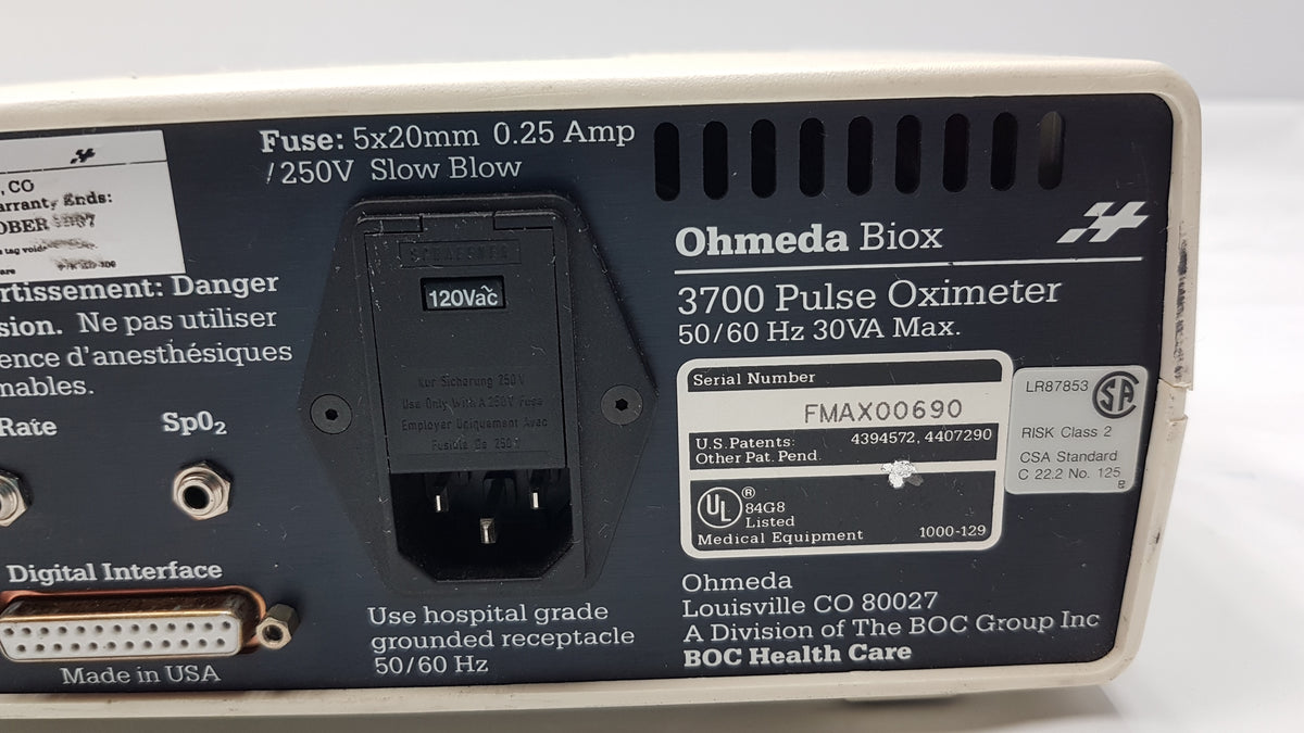 BOC Health Care Ohmeda Biox 3700 Pulse Oximeter Patient Monitor S/N FMAX00690