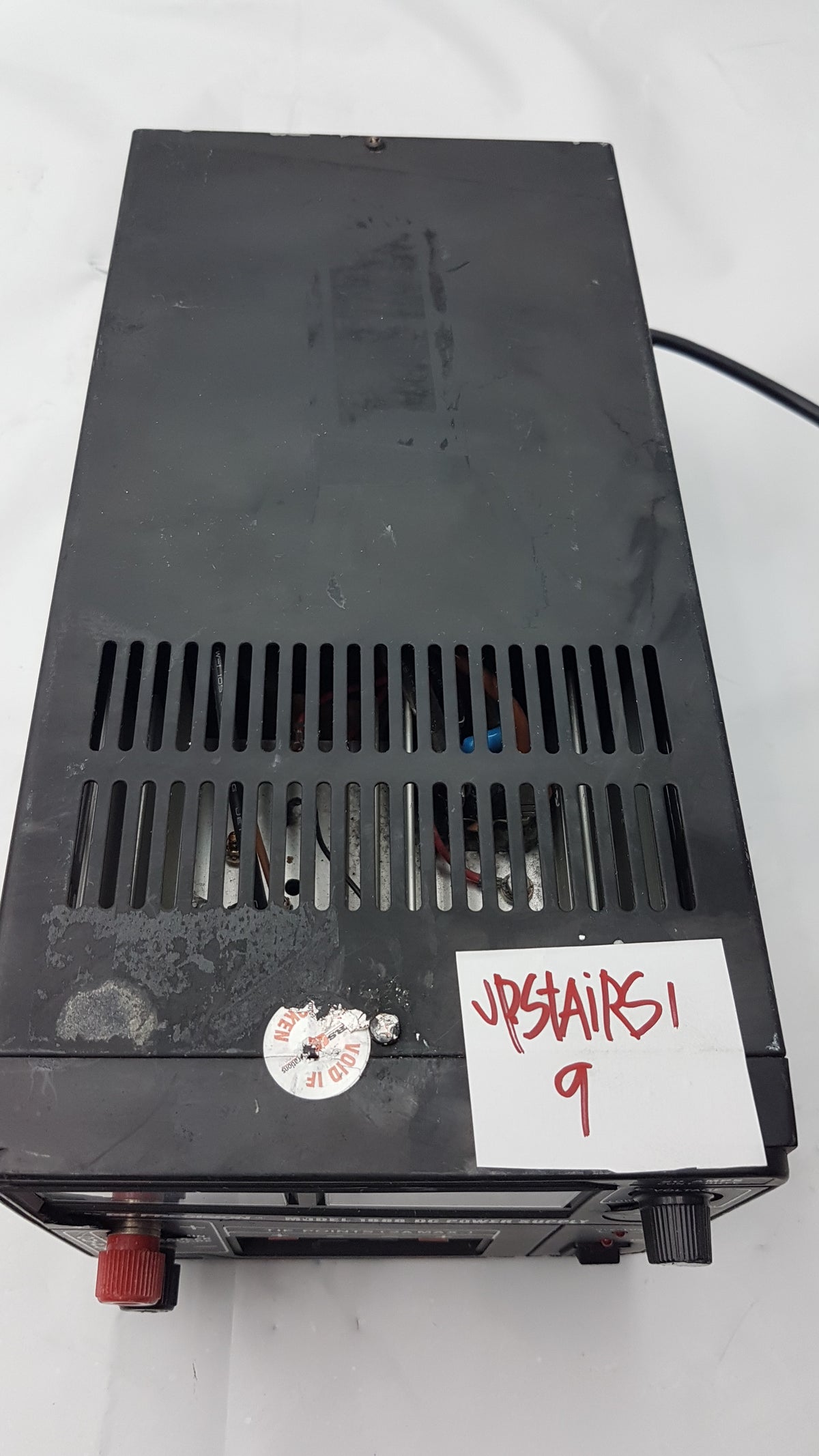 BK Precision Model 1688 DC Power Supply 50/60Hz S/N 225-1049