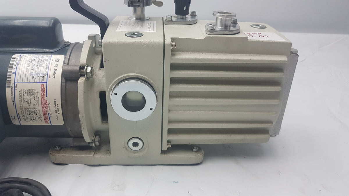 Leybold Trivac D4A Rotary Vane Vacuum Pump With GE 5KC36PN435GX Electric Motor