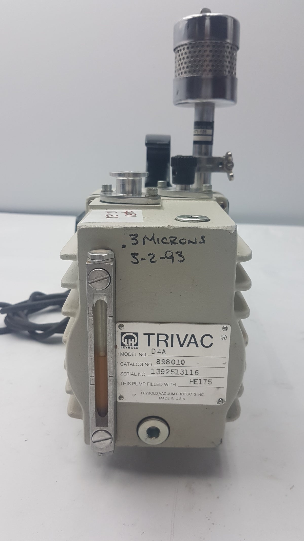 Leybold Trivac D4A Rotary Vane Vacuum Pump With GE 5KC36PN435GX Electric Motor