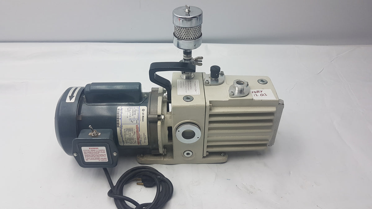 Leybold Trivac D4A Rotary Vane Vacuum Pump With GE 5KC36PN435GX Electric Motor